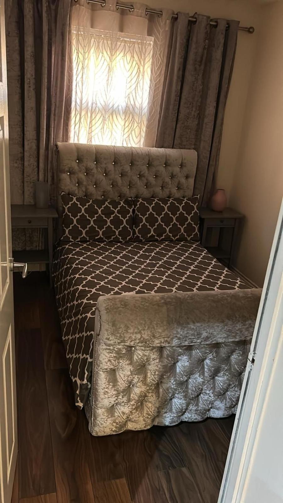 Luxurious 2 Bed Apartment Бедфорд Екстериор снимка